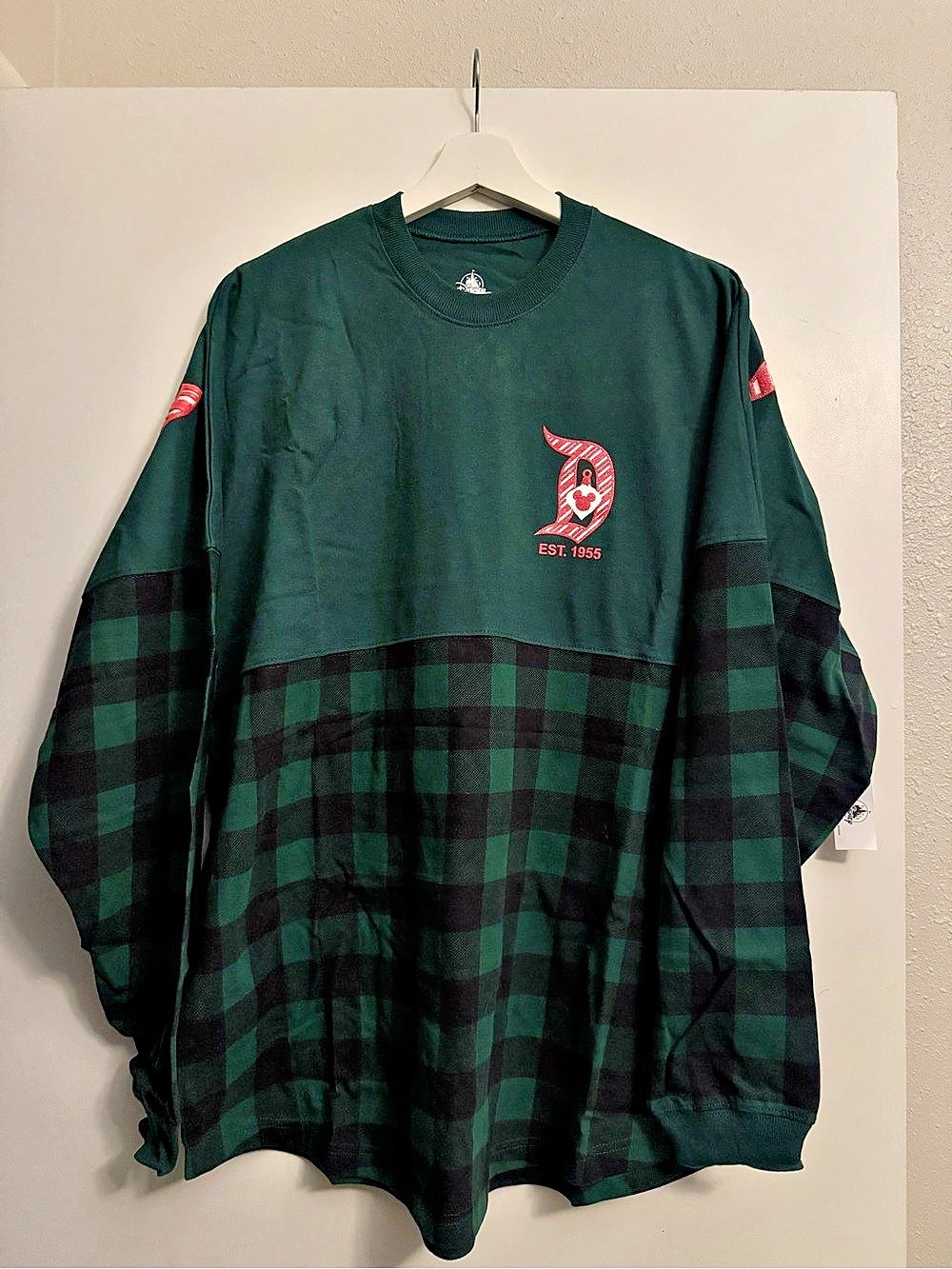 Disney Disneyland Holiday Plaid Spirit Jersey Green & Black